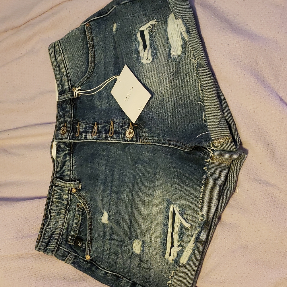 KanCan distressed shorts